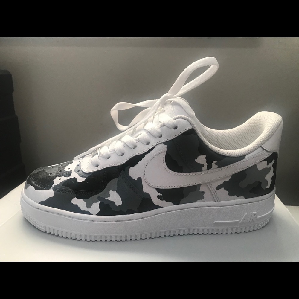 Nike Air Force 1
